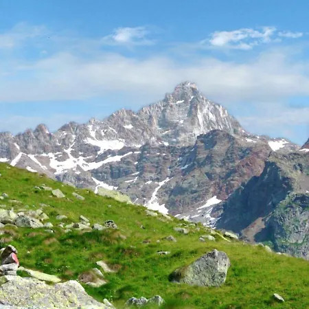Locazione Turistica Angelica Sparone